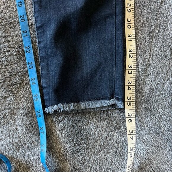 Celebrity Pink Fray Ankle Mid-Rise Soft Stretchy Skinny Jeans - Picture 7 of 13